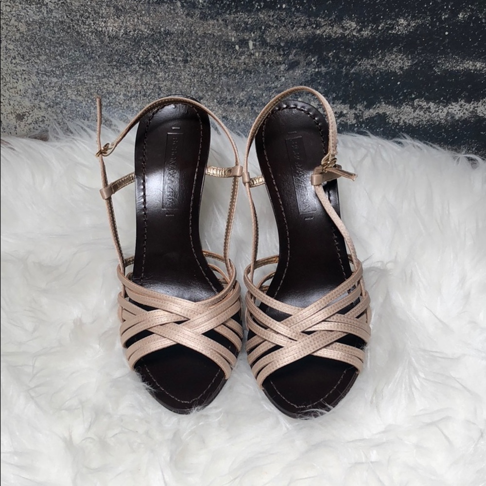 BCBG POWDER SATIN HEEL SANDALS